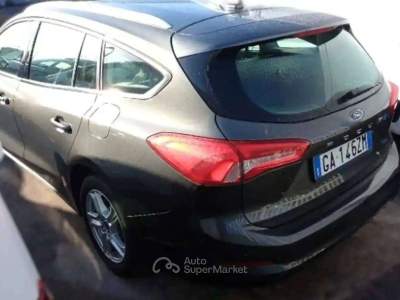 Ford Focus SW 1.5 ecoblue Business Co-pilot Autom - GA146ZM Grigio usata Basiliano