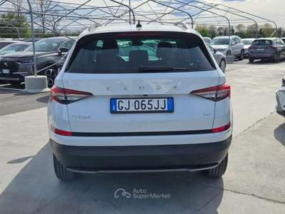 Skoda Kodiaq 2021 2.0 tdi evo Executive 4x4 dsg - GJ065JJ Bianco usata Basiliano