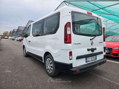 Renault Trafic T29 1.6 DCI 125CV SeS ICE 6 posti N1 - GD933BA Bianco usata Basiliano