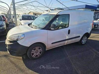 Fiat Doblò CARGOLounge 1.3 Multijet  16v SX 95cv E6- GD045TS Bianco usata Basiliano