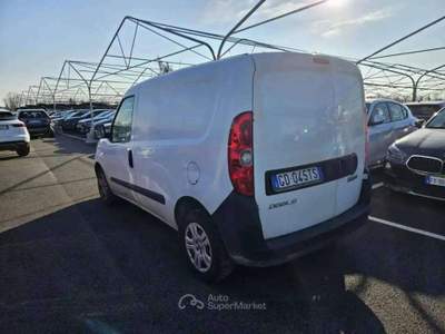 Fiat Doblò CARGOLounge 1.3 Multijet  16v SX 95cv E6- GD045TS Bianco usata Basiliano