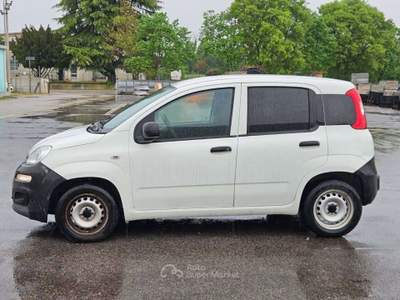 Fiat Panda Panda 1.2 69 CV VAN 2 POSTI EURO6 POP -   FY240PD Bianco usata Basiliano