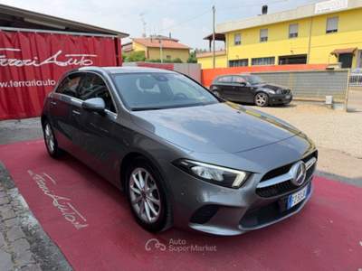 Mercedes-Benz Classe A d Automatic Sport NEOPATENTATI TETTO LUCI AMBIENTE Grigio usata Fiorano Modenese