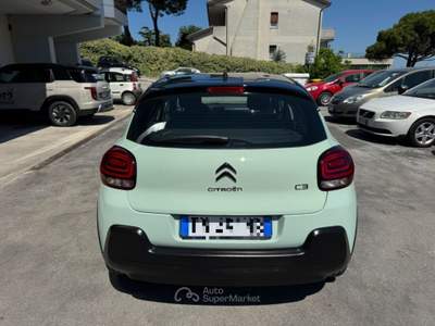 Citroen C3 PureTech 82 Shine Verde usata Recanati