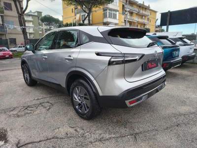 Nissan Qashqai MHEV 140 CV Acenta Argento usata Volla