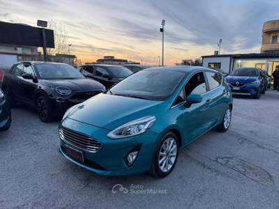 Ford Fiesta 1.5 TDCi 5 porte Titanium Blu/Azzurro usata Volla