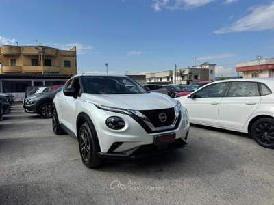 Nissan Juke 1.0 DIG-T 114 CV N-Connecta Bianco usata Volla
