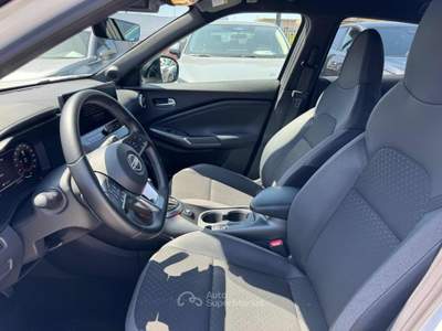 Nissan Juke 1.0 DIG-T DCT  114 CV N-Connecta AUT Bianco usata Volla