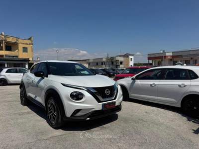 Nissan Juke 1.0 DIG-T DCT  114 CV N-Connecta AUT Bianco usata Volla