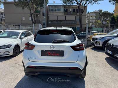 Nissan Juke 1.0 DIG-T DCT  114 CV N-Connecta AUT Bianco usata Volla