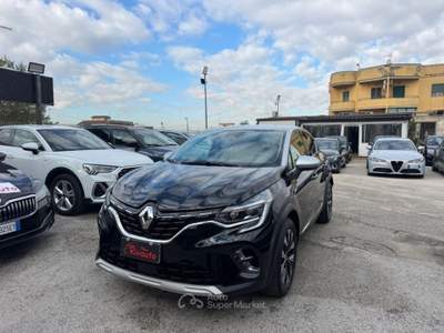 Renault Captur TCe 90 CV Techno Tetto Grigio Nero usata Volla