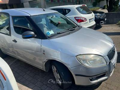 Skoda Roomster AUTO DA SISTEMARE DI CARROZZERIA Blu/Azzurro usata Cesano Maderno