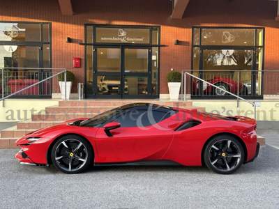 Ferrari SF90 Spider Rosso usata Pistoia