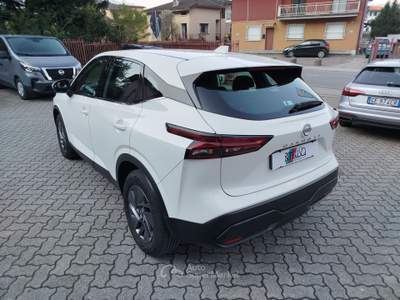 Nissan Qashqai 1.3 MHEV 158CV Xtronic Business Bianco usata Dubino