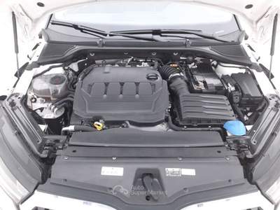Skoda Octavia Miglior prezzo garantito e consegna in pochi giorni Bianco usata Reggio nell'Emilia