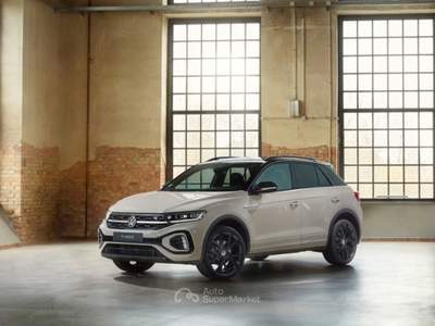 Volkswagen T-Roc 1.0 TSI R-Line Bianco usata Guidonia Montecelio