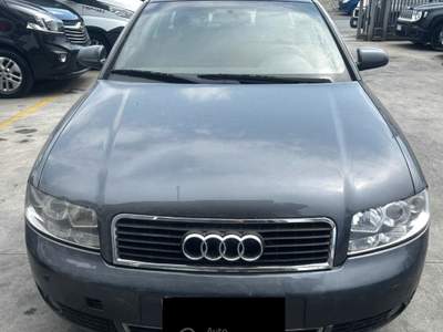 Audi A4 AUDI A4 SW 1.9 TDI 130CV Grigio usata Maddaloni