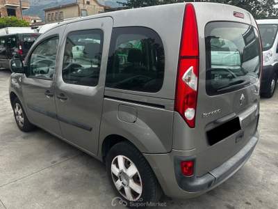 Renault Kangoo RENAULT KANGOO 1.5 DCI 5 POSTI Grigio usata Maddaloni