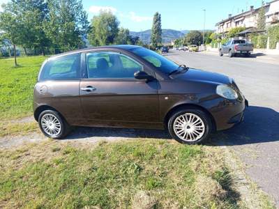 Lancia Ypsilon Ypsilon II 2007 1.2 8v Versus Marrone usata Montecatini-Terme