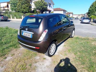 Lancia Ypsilon Ypsilon II 2007 1.2 8v Versus Marrone usata Montecatini-Terme