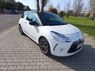 Citroen DS DS3 1.6 turbo thp Ultra Prestige 155cv Bianco usata Montecatini-Terme