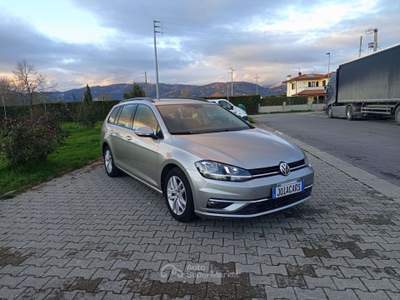 Volkswagen Golf Golf VII 2017 Variant 1.6 tdi Executive 115cv Argento usata Montecatini-Terme