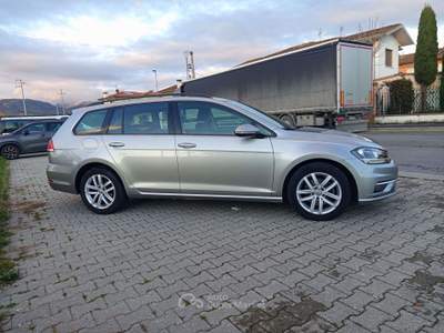 Volkswagen Golf Golf VII 2017 Variant 1.6 tdi Executive 115cv Argento usata Montecatini-Terme
