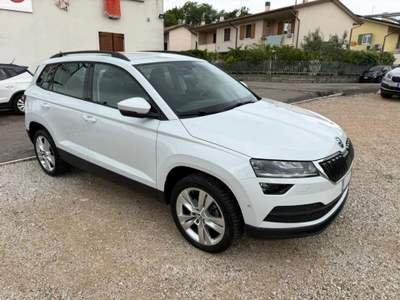 Skoda Karoq 1.6 TDI SCR DSG Ambition OK NEOPATENTATI Bianco usata SAN PIETRO IN CARIANO