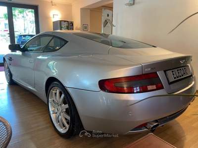 Aston Martin DB Coupé Touchtronic Argento usata Roma