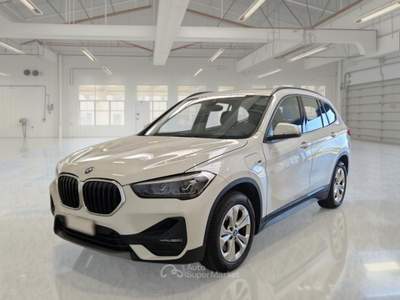 BMW X1 BMW X1 XDRIVE 25E BUSINESS ADVANTAGE AUTOMATICO SUV usata Casei Gerola