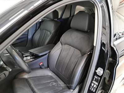 BMW Serie 5 520d BMW SERIE 5 520D XDRIVE LUXURY AUTO MH48V TOURING STATION WAGON usata Casei Gerola