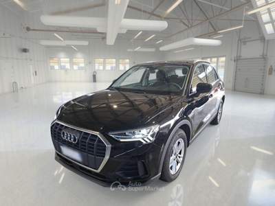 Audi Q3 AUDI Q3 35 TDI S TRONIC BUSINESS SUV usata Roma