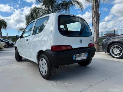 Fiat 600 ANNO 2006 1.1 BENZINA/GPL REVISIONATO usata Striano
