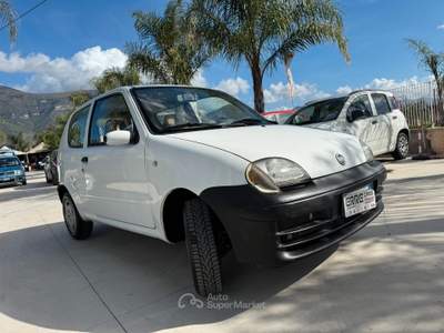 Fiat 600 ANNO 2006 1.1 BENZINA/GPL REVISIONATO usata Striano