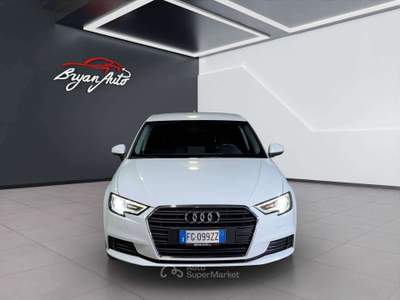 Audi A3 Sportback 1.6 tdi Business 110cv s-tronic usata Vercelli