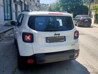 Jeep Renegade Longitude Bianco usata Valenzano