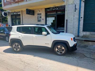 Jeep Renegade Longitude Bianco usata Valenzano