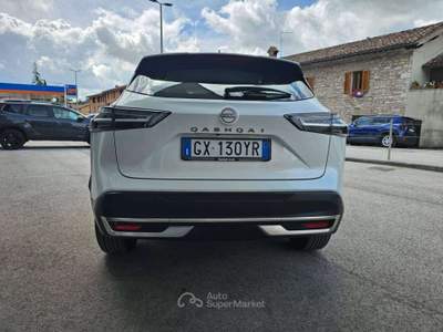 Nissan Qashqai Qashqai 1.3 mhev Acenta 2wd 158cv xtronic Bianco usata Gubbio