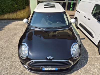 MINI Cooper Clubman 1.5 Hype Nero usata Nave