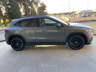 Mercedes-Benz GLA d Automatic Premium Amg PACK NIGHT Grigio usata Carovigno