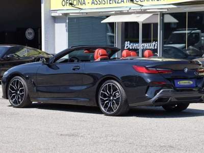 BMW Serie 8 840i 840 i xDrive Cabrio M Sport Nero usata Besozzo