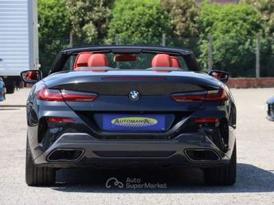 BMW Serie 8 840i 840 i xDrive Cabrio M Sport Nero usata Besozzo