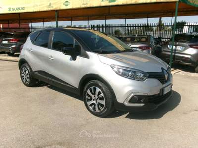 Renault Captur CAPTUR 1.5 DCI 90CV E6 SPORT EDITION NAVIG/CAMERA/BICOLORE 106000 KM Argento usata Giugliano in Campania