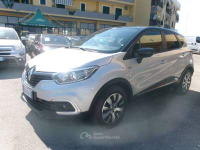 Renault Captur CAPTUR 1.5 DCI 90CV E6 SPORT EDITION NAVIG/CAMERA/BICOLORE 106000 KM Argento usata Giugliano in Campania