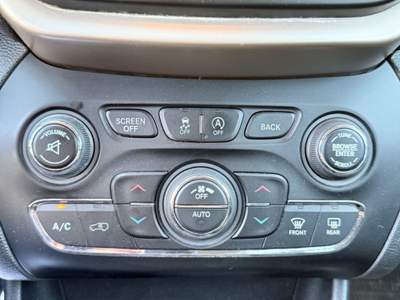 Jeep Cherokee II 170CV 4WD Active Drive Limited Blu/Azzurro usata ALTAMURA