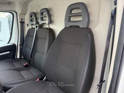 Peugeot Boxer 33 2.2 BlueHDi 120 L2H2 Iva Compresa Bianco usata Prato