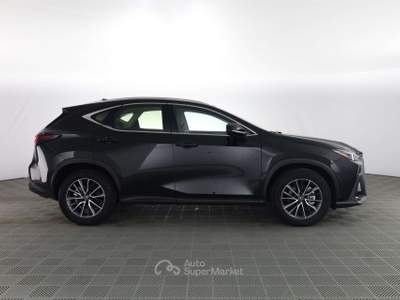 Lexus NX NX Hybrid 4WD Business Nero usata Roma
