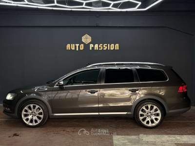Volkswagen Passat 2.0 TDI 177 CV FULL OPTIONAL •Tetto •Pelle Marrone usata Sesto San Giovanni