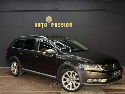 Volkswagen Passat 2.0 TDI 177 CV FULL OPTIONAL •Tetto •Pelle Marrone usata Sesto San Giovanni