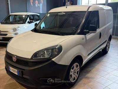 Fiat Doblò 1.6mjt FURGONE Bianco usata Salerno